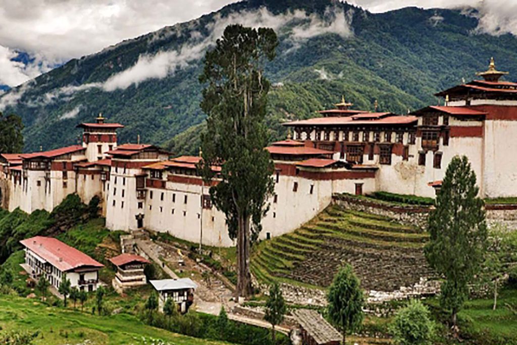 Trongsa dzong view east Bhutan tour